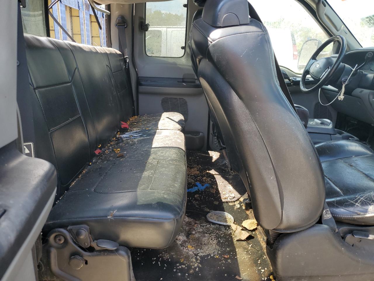 2004 Ford F250 Super Duty VIN: 1FTNX21L54EB28281 Lot: 80329745