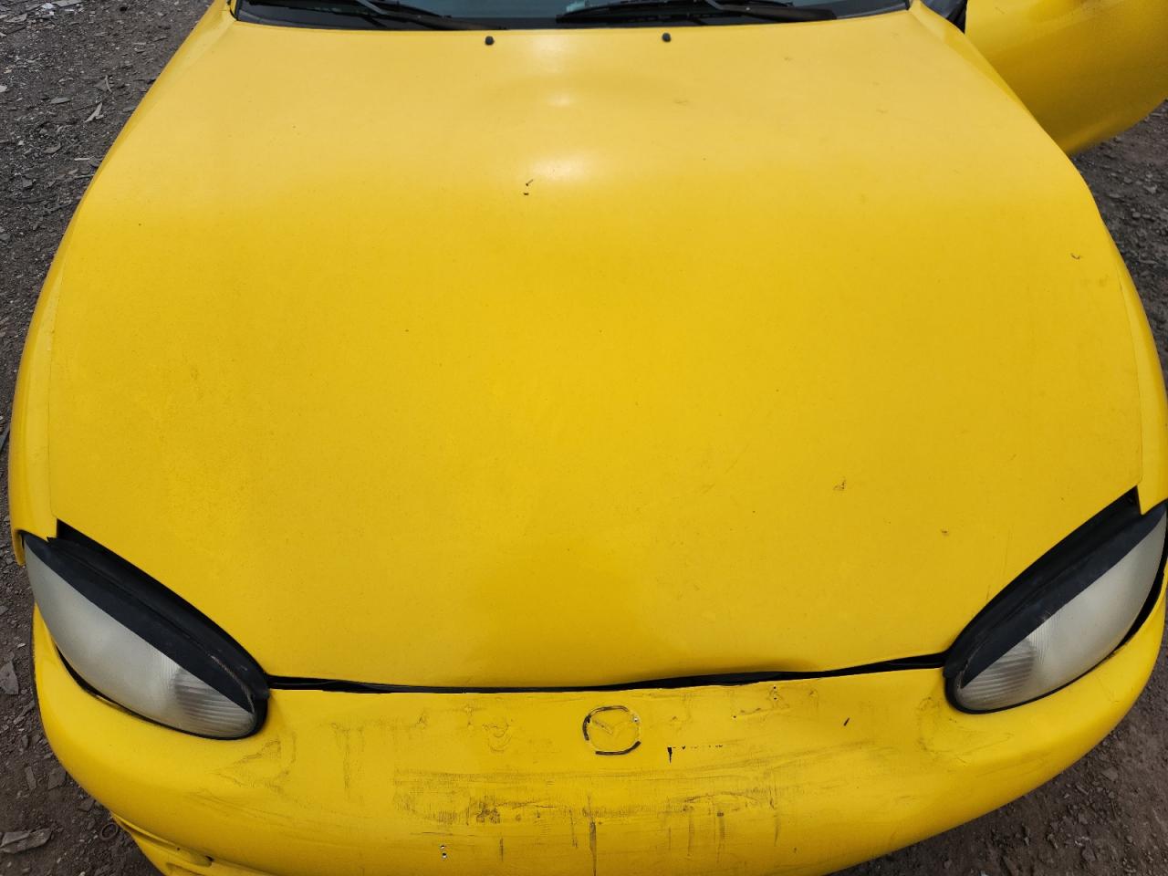 2000 Mazda Mx-5 Miata Base VIN: JM1NB3536Y0154776 Lot: 81799005