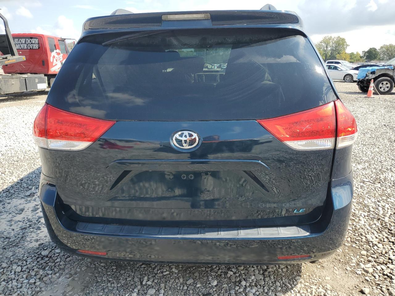 2011 Toyota Sienna Le VIN: 5TDKK3DC0BS063480 Lot: 81837745