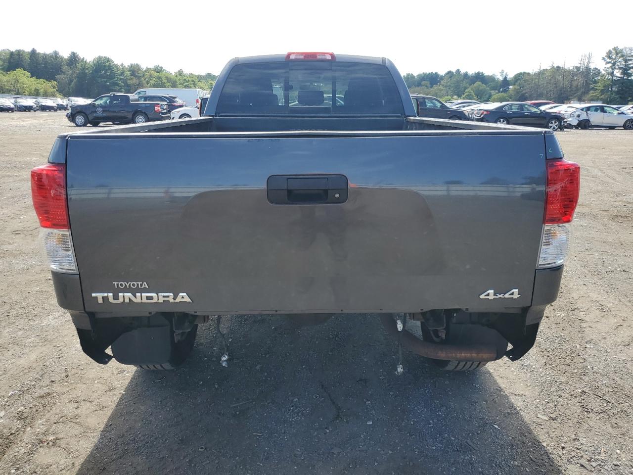 2011 Toyota Tundra Double Cab Sr5 VIN: 5TFCY5F15BX011976 Lot: 71923035