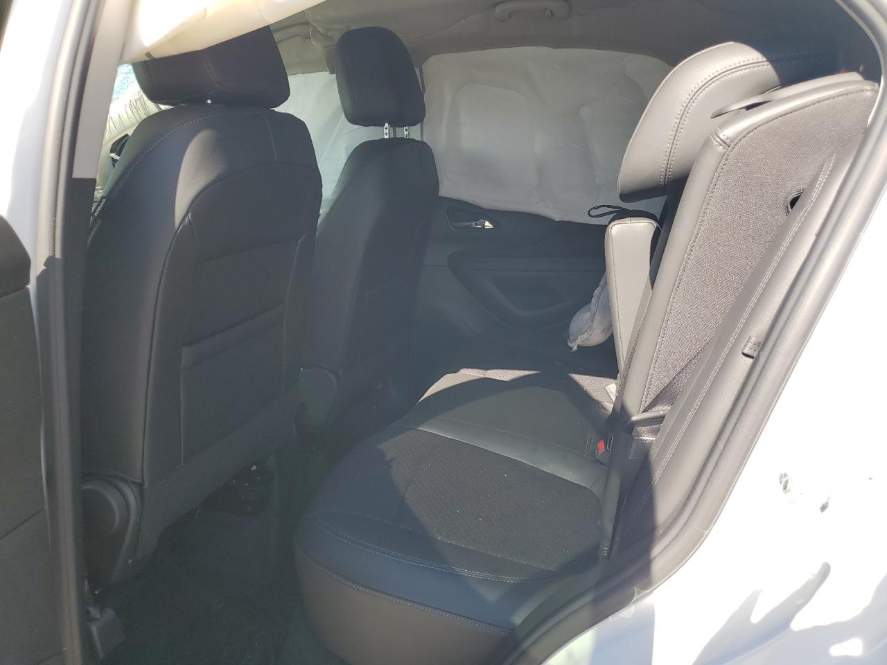 2022 Buick Encore Preferred VIN: KL4CJESM2NB526904 Lot: 81947515