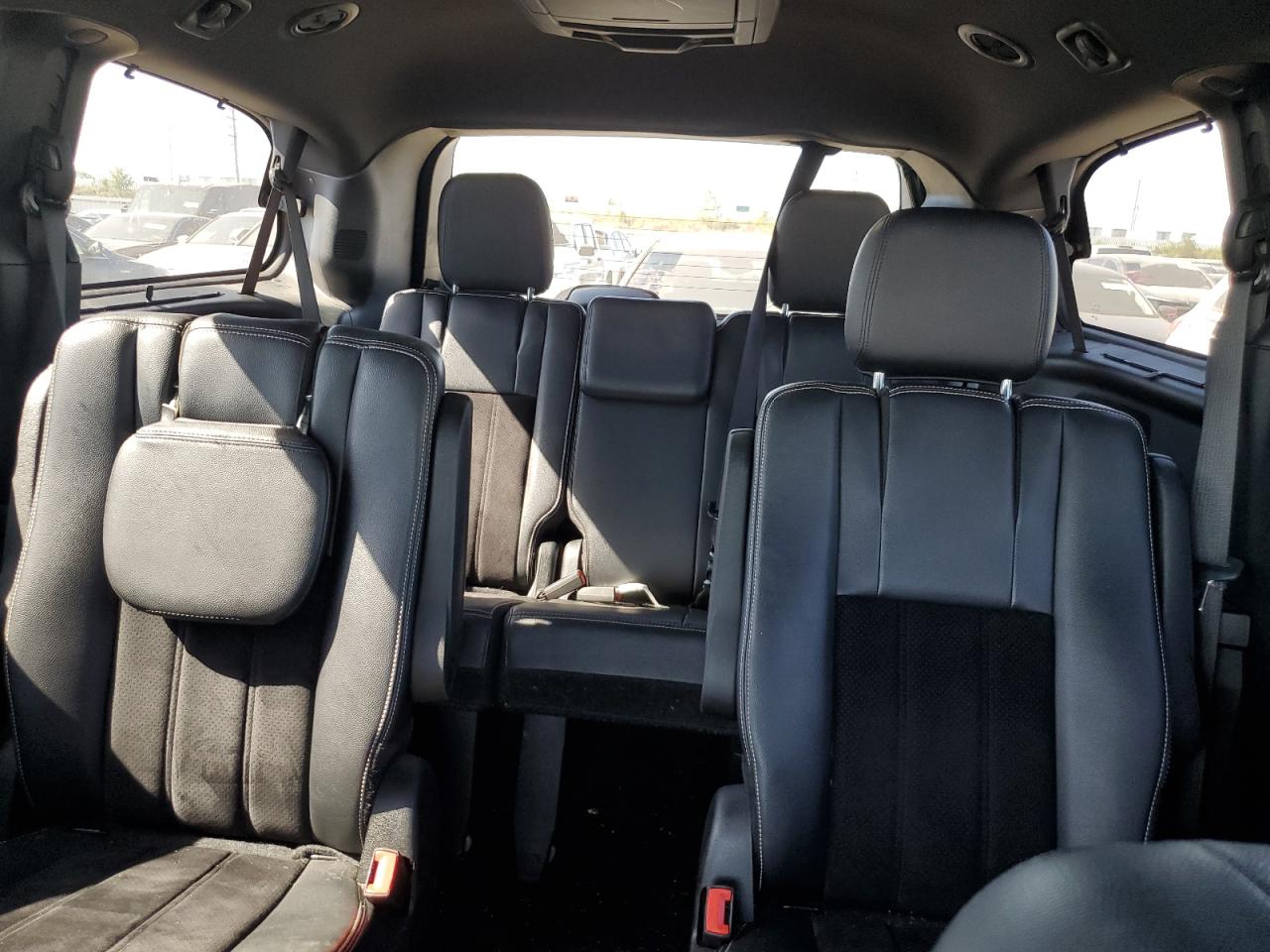 2017 Dodge Grand Caravan Sxt VIN: 2C4RDGCG2HR829652 Lot: 84030045