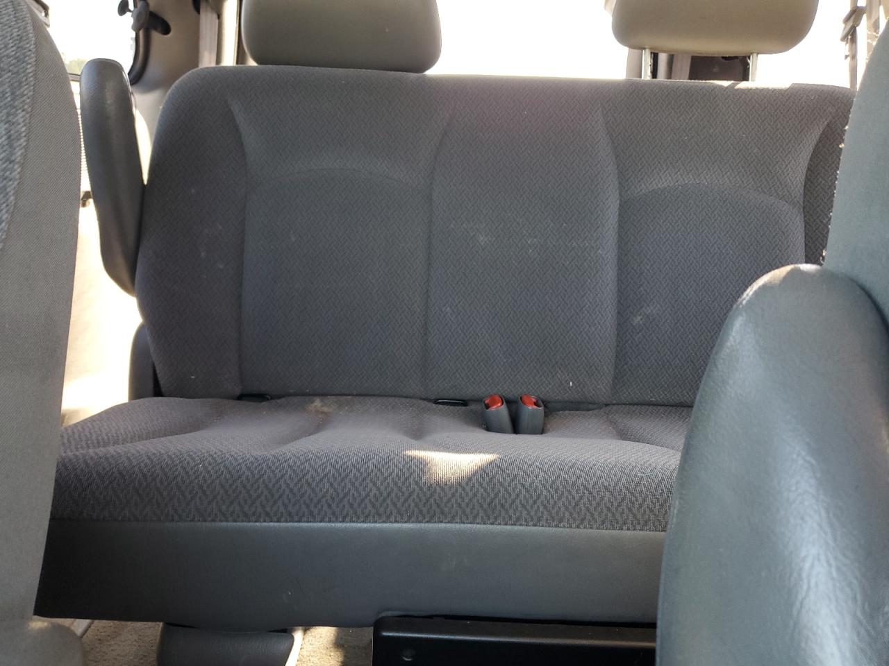 2005 Dodge Caravan Se VIN: 1D4GP25E35B368813 Lot: 80106405