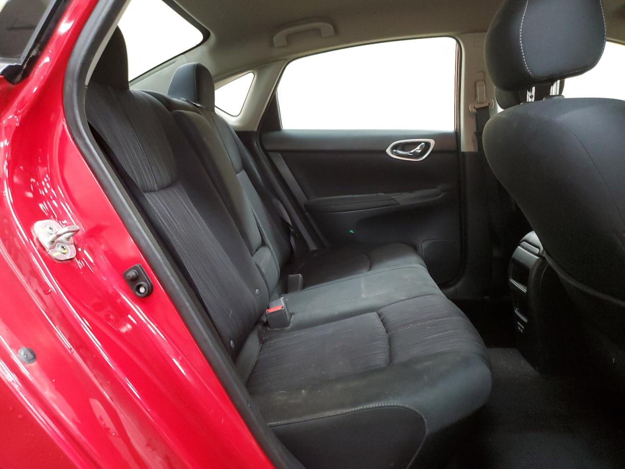 2018 Nissan Sentra S VIN: 3N1AB7AP0JL655852 Lot: 81310525