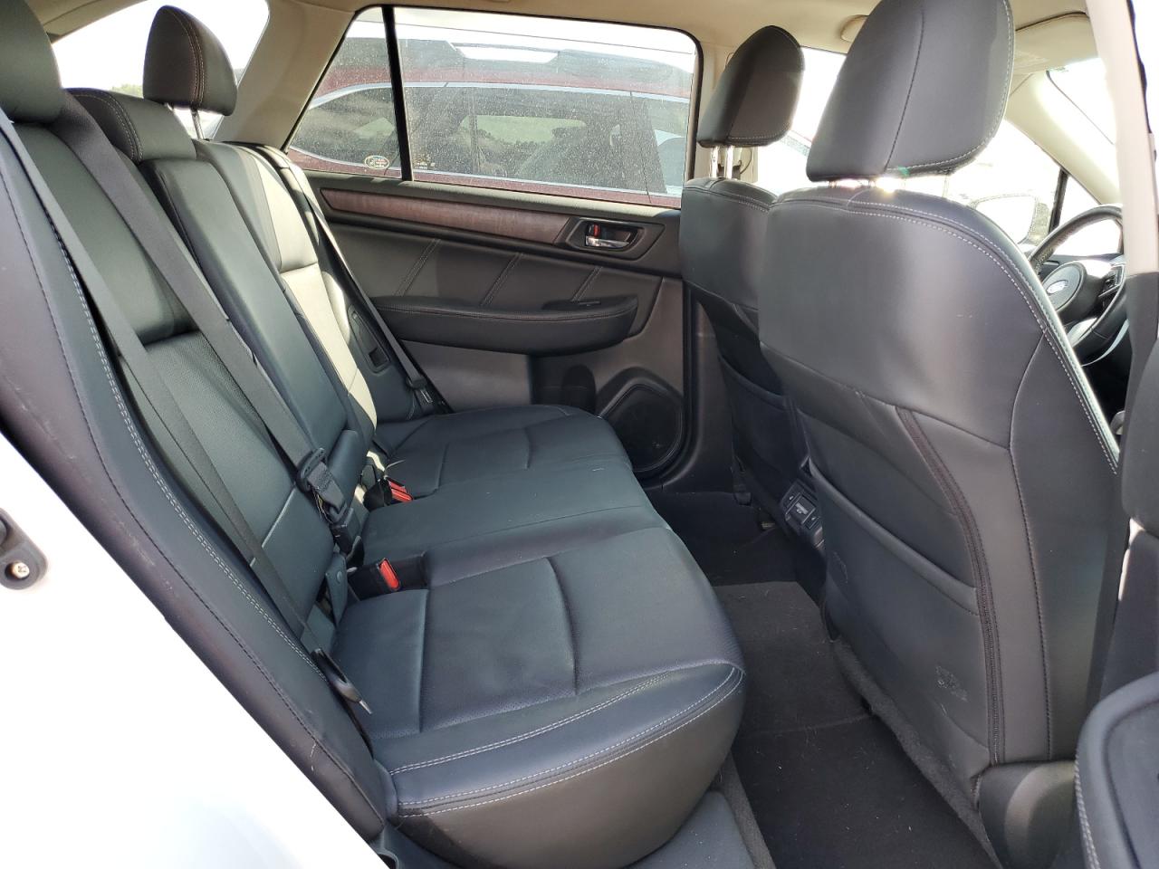 2018 Subaru Outback 2.5I Limited VIN: 4S4BSANC0J3356293 Lot: 71276375