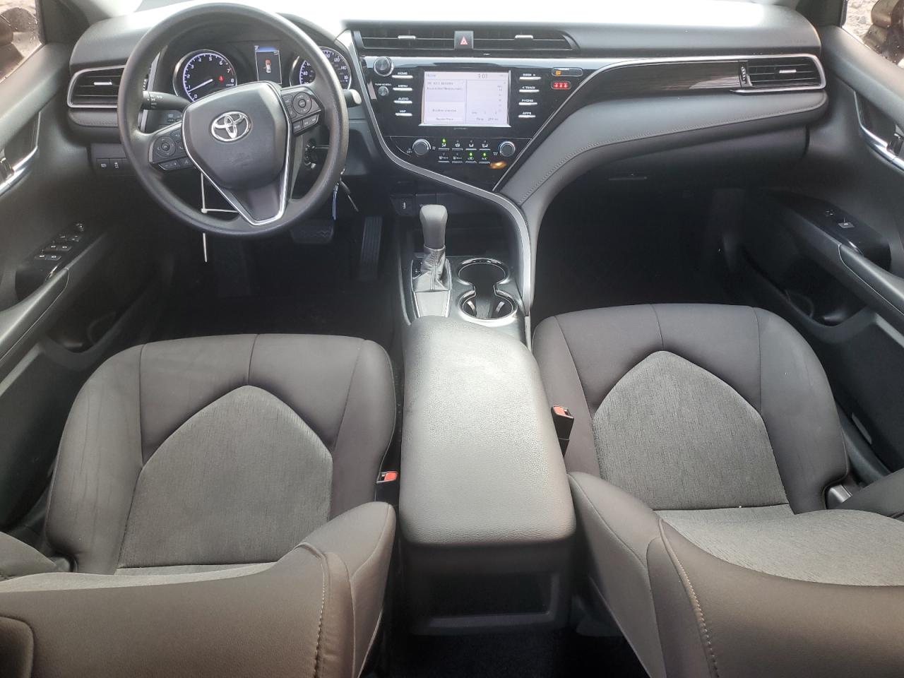 2019 Toyota Camry L VIN: 4T1B11HK1KU854195 Lot: 84220815