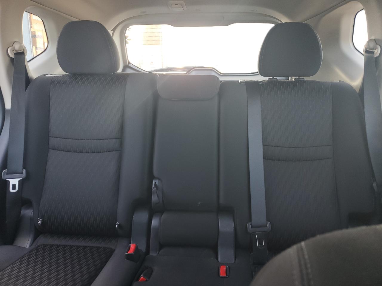 2018 Nissan Rogue S VIN: KNMAT2MV6JP552222 Lot: 81113035