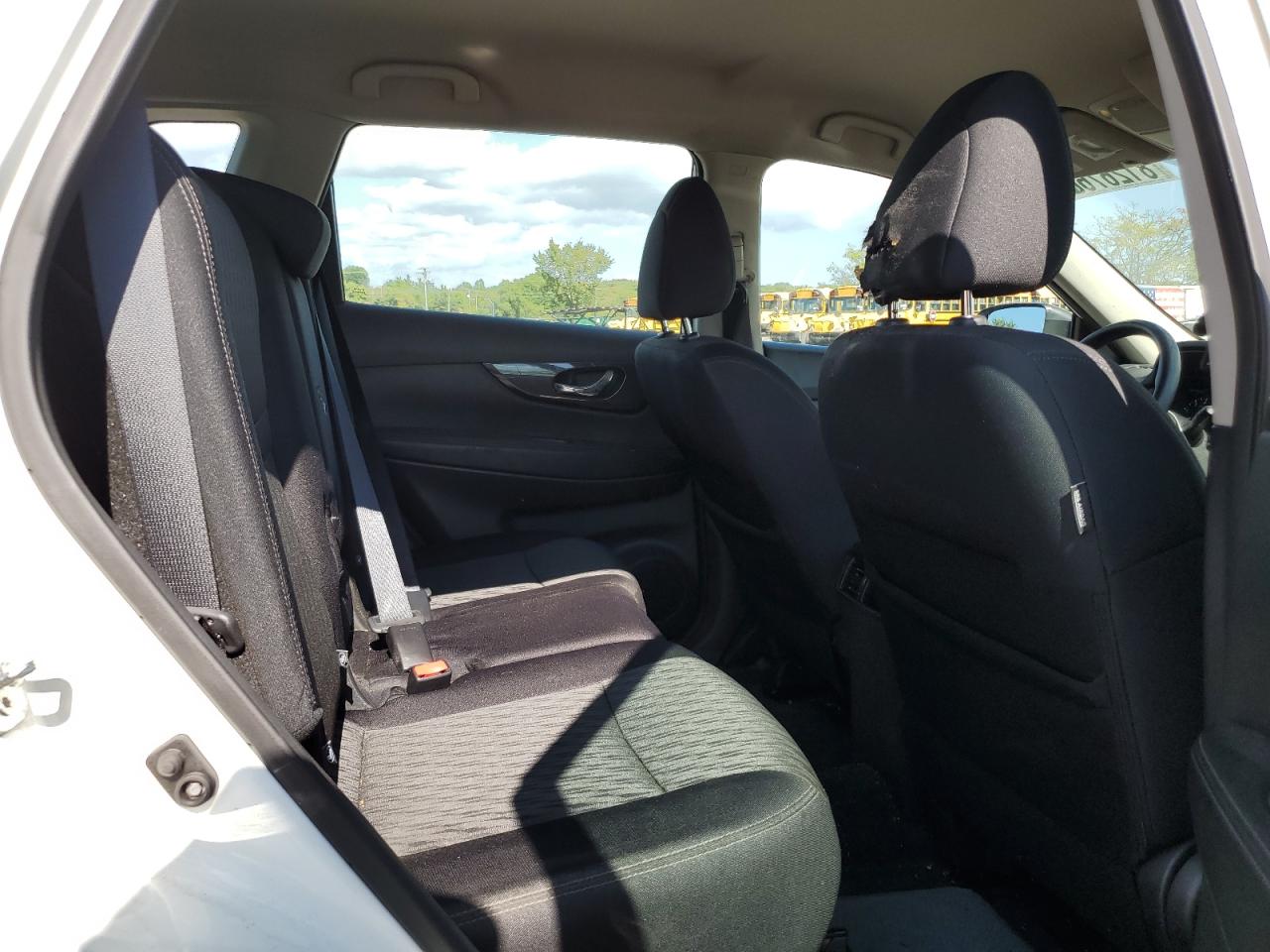 2018 Nissan Rogue S VIN: 5N1AT2MVXJC761093 Lot: 81267605