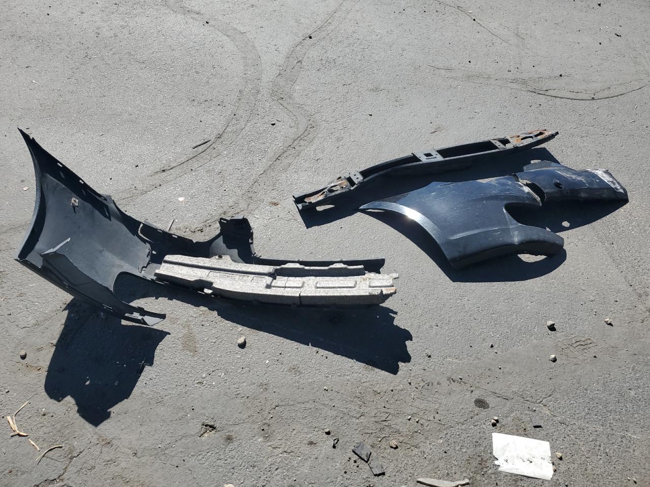 2010 Hyundai Accent Blue VIN: KMHCM3AC3AU176252 Lot: 81770945