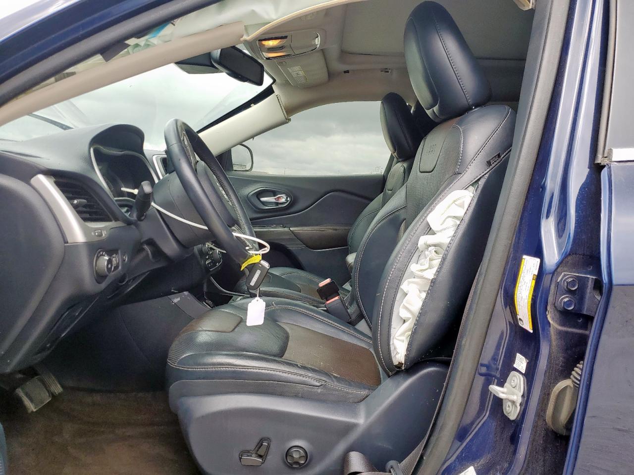 2016 Jeep Cherokee Limited VIN: 1C4PJLDS3GW230728 Lot: 83810795