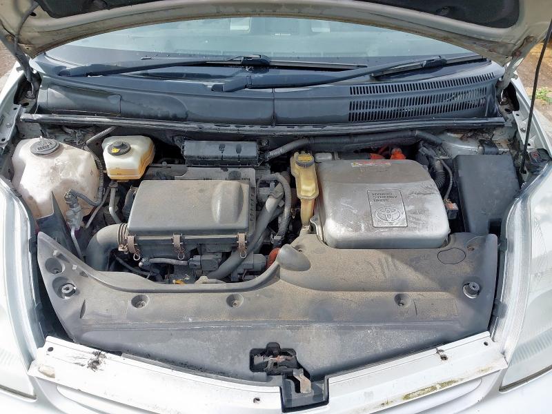 2005 TOYOTA PRIUS T4 VVT-I AUTO 