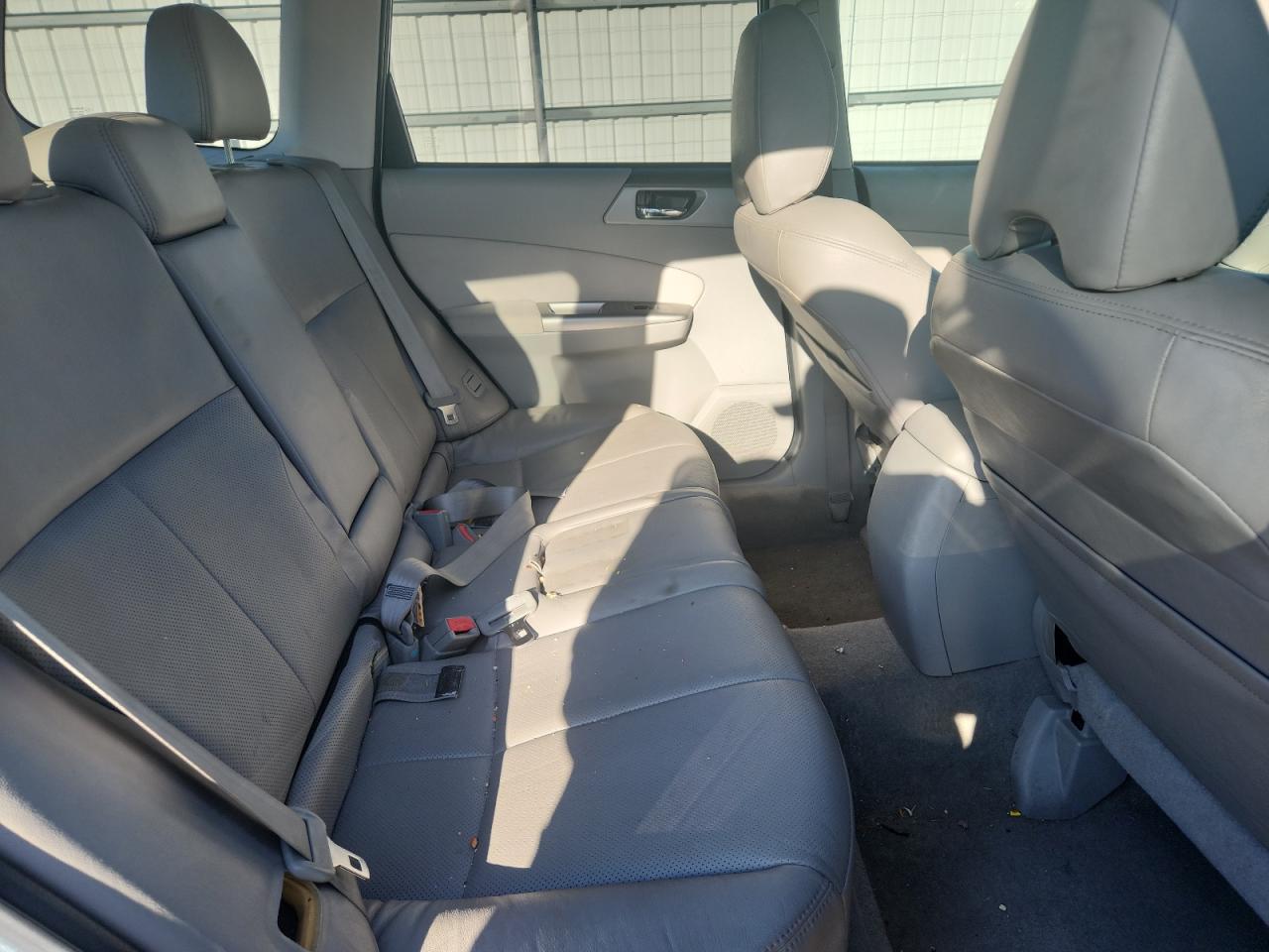 2010 Subaru Forester 2.5X Limited VIN: JF2SH6DC4AH726148 Lot: 84026765