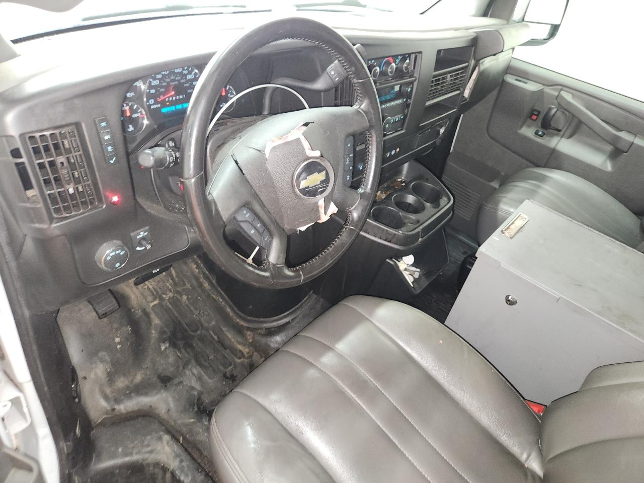 2022 Chevrolet Express G2500 VIN: 1GCWGAFP6N1181980 Lot: 84340485