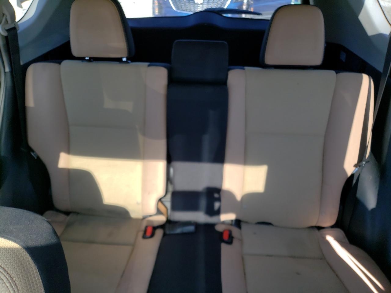 2017 Toyota Rav4 Xle VIN: 2T3WFREV9HW348422 Lot: 84186705