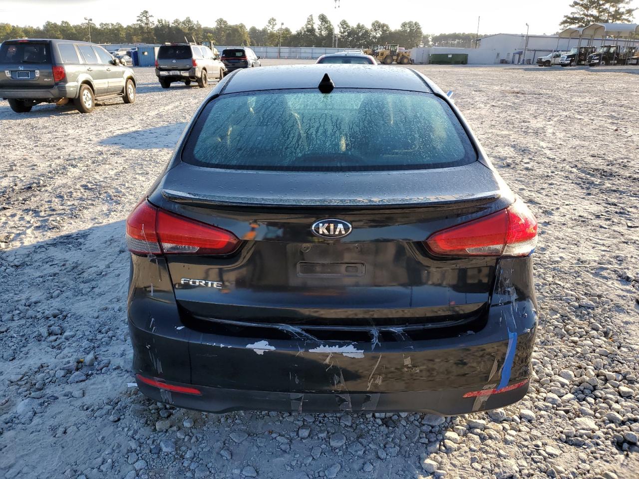 2018 Kia Forte Lx VIN: 3KPFL4A77JE227294 Lot: 71595385