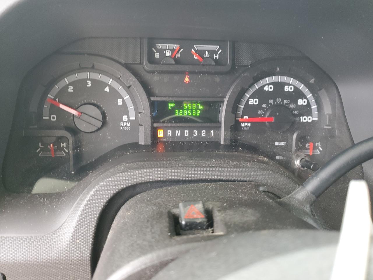 2011 Ford Econoline E350 Super Duty Cutaway Van VIN: 1FDWE3FS1BDA13126 Lot: 81740495