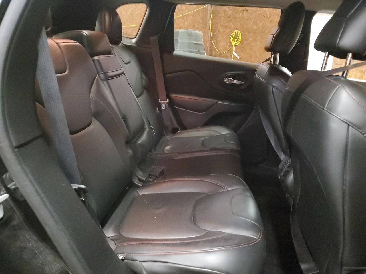 2015 Jeep Cherokee Trailhawk VIN: 1C4PJMBS0FW605093 Lot: 80281395