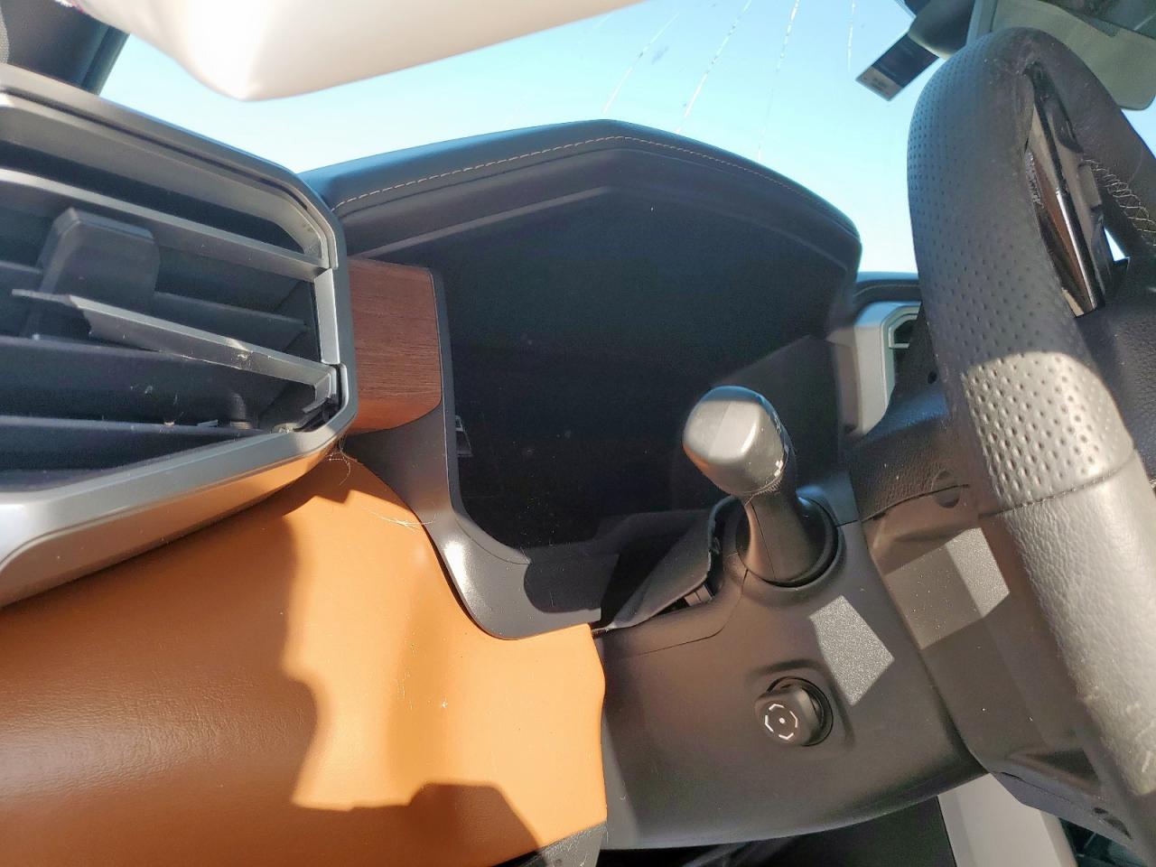 2022 Toyota Tundra Crewmax Platinum VIN: 5TFMA5EC7NX006536 Lot: 83753585