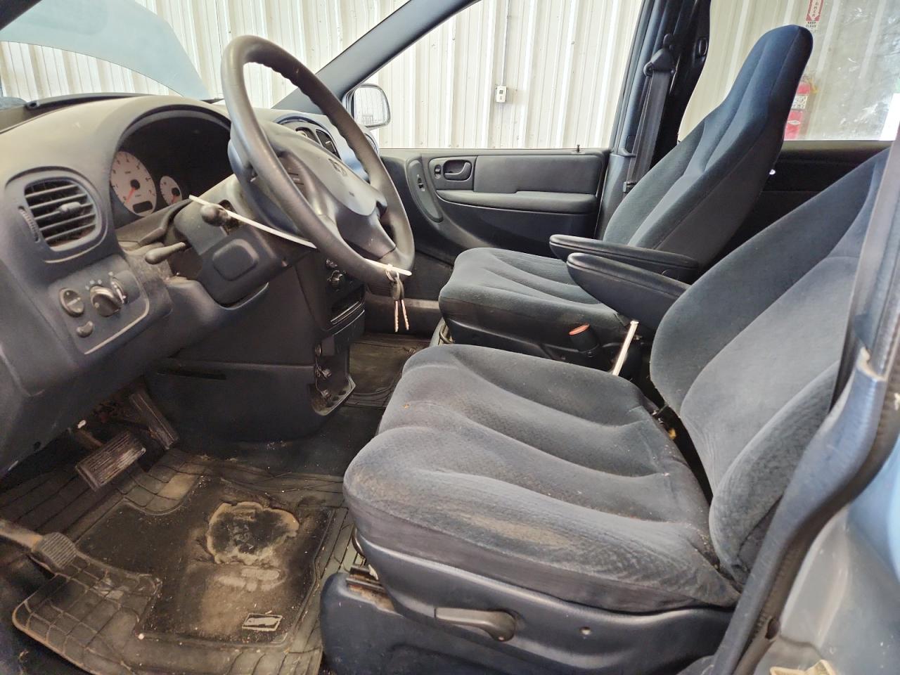 2003 Dodge Grand Caravan Sport VIN: 2D4GP44383R218318 Lot: 71521415