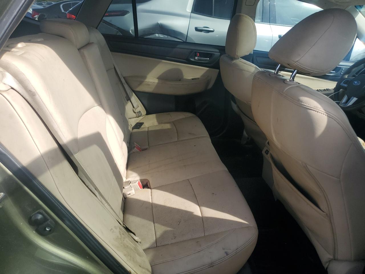 2015 Subaru Outback 2.5I Limited VIN: 4S4BSALC2F3215901 Lot: 84605005