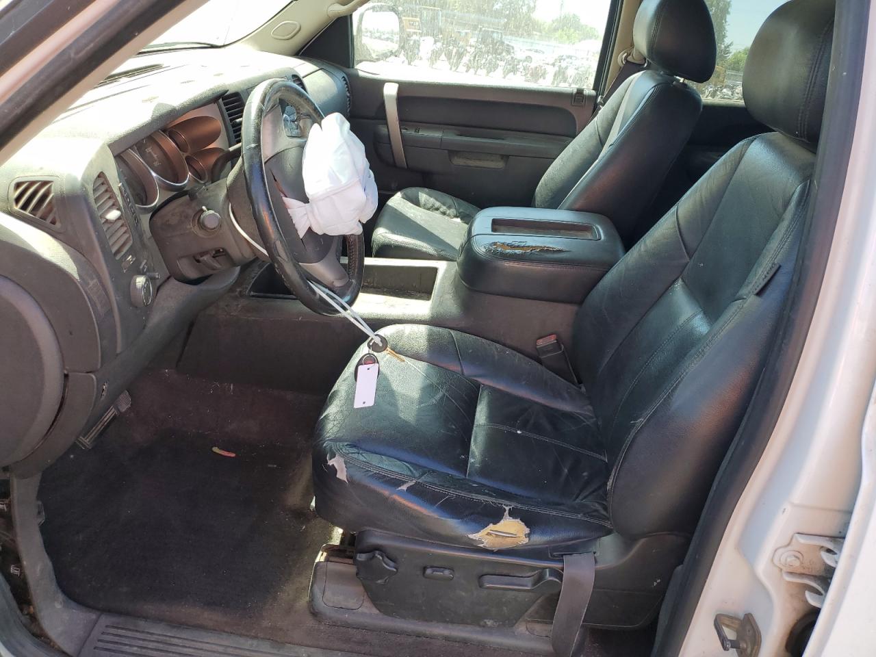 2011 Chevrolet Silverado C1500 Lt VIN: 3GCPCSE00BG264862 Lot: 72026715
