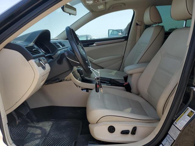  VOLKSWAGEN PASSAT 2016 Черный