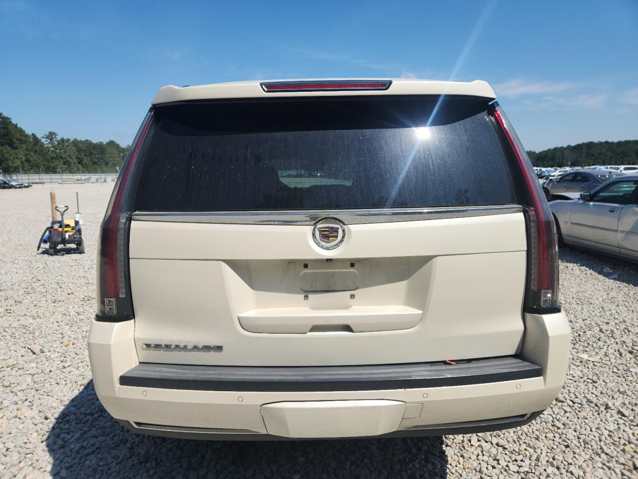 2015 Cadillac Escalade Premium VIN: 1GYS3CKJXFR200566 Lot: 71155845