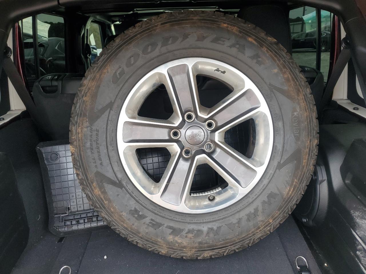 2021 Jeep Wrangler Unlimited Sahara VIN: 1C4HJXEN9MW613394 Lot: 81188875