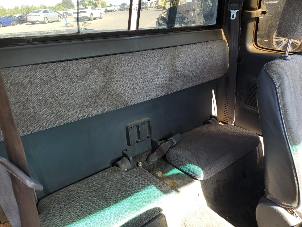 1997 Toyota Tacoma Xtracab VIN: 4TAVL52N8VZ228250 Lot: 81762565