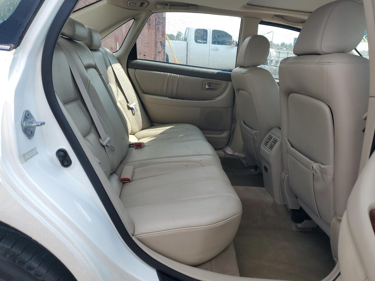 2000 Toyota Avalon Xl VIN: 4T1BF28B6YU011173 Lot: 81416115