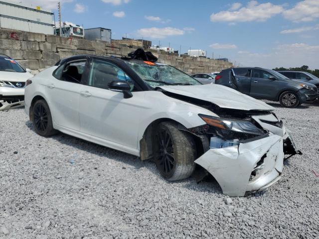  TOYOTA CAMRY 2023 Белы