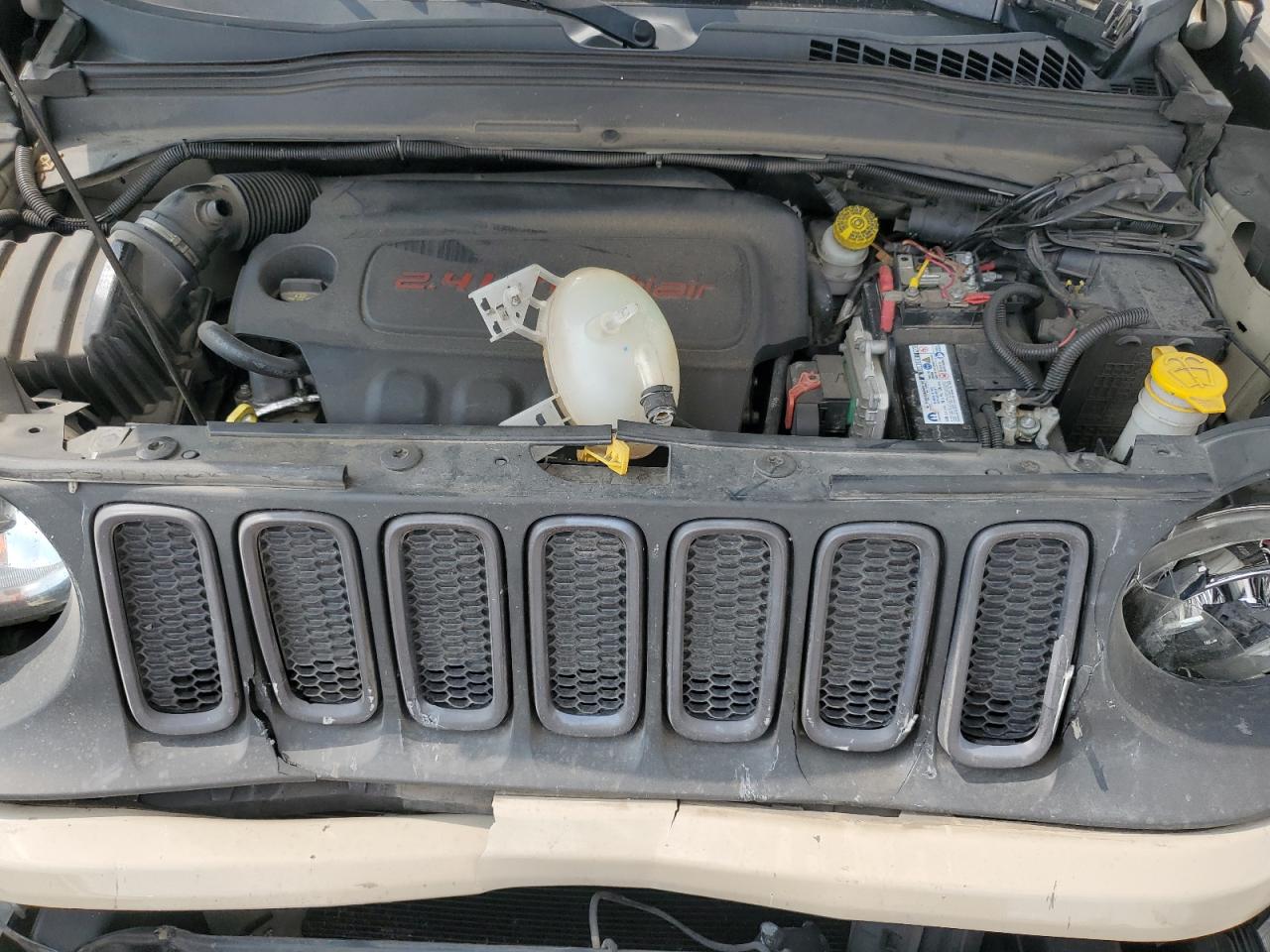 2015 Jeep Renegade Trailhawk VIN: ZACCJBCT4FPB77231 Lot: 71289415