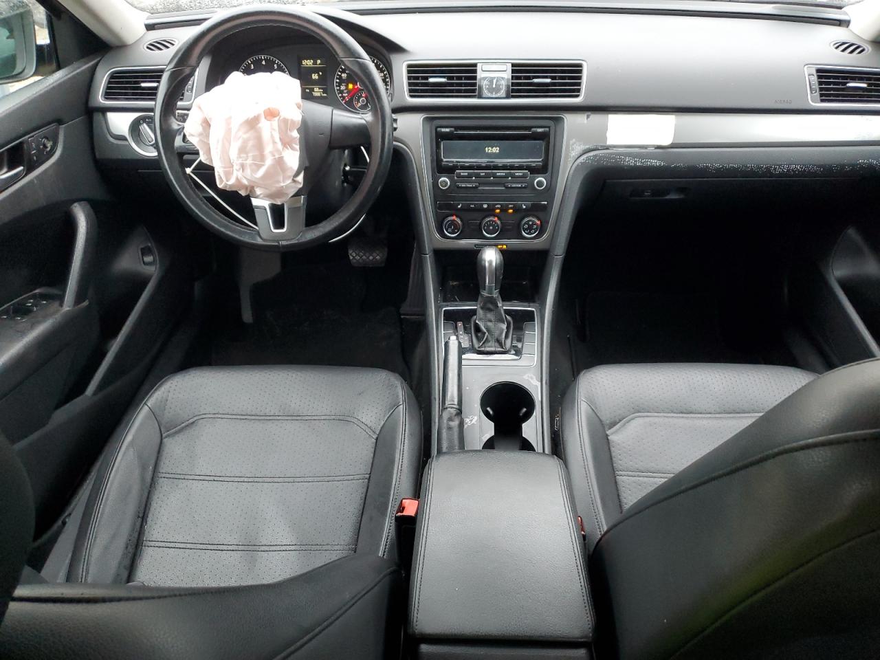 2015 Volkswagen Passat S VIN: 1VWAT7A39FC064944 Lot: 83930525