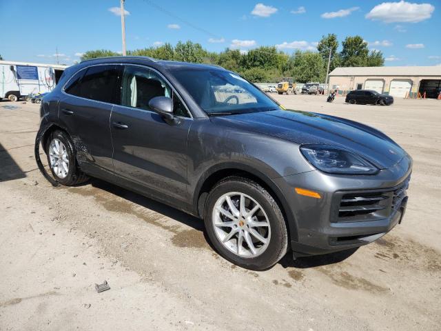 PORSCHE CAYENNE 2025 Серый