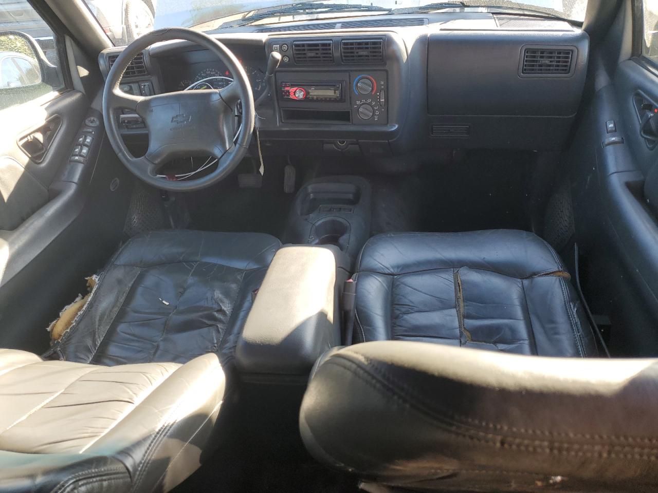 1993 Chevrolet Blazer S10 VIN: 1GNDT13W6T2131335 Lot: 80264865