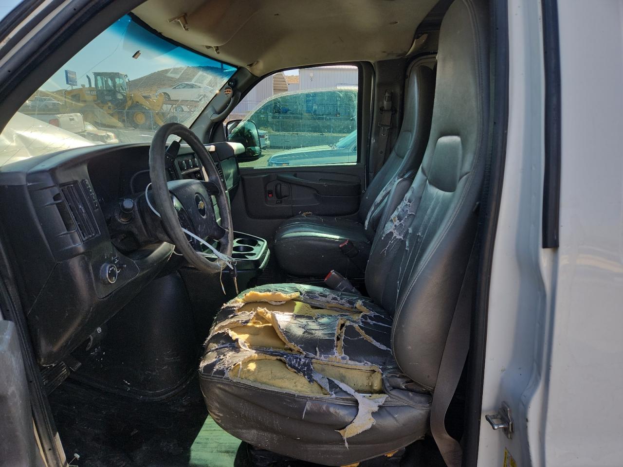 2014 Chevrolet G2500 Chevy Express VIN: 1GCWGFCA8E1159038 Lot: 80843525