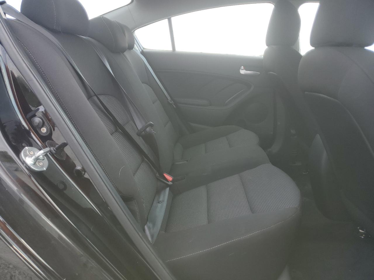 2017 Kia Forte Lx VIN: 3KPFK4A71HE052134 Lot: 81054675