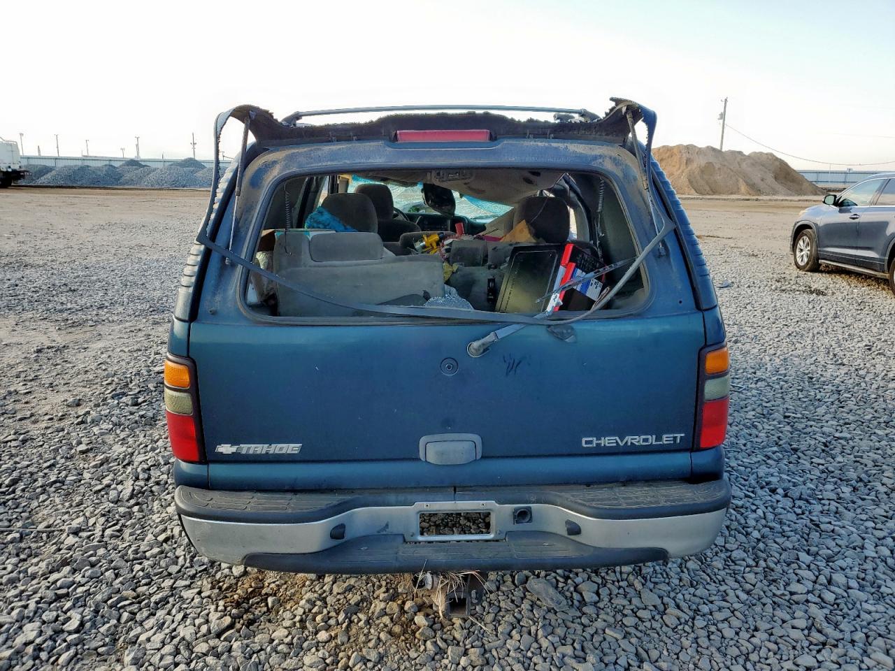 2005 Chevrolet Tahoe K1500 VIN: 1GNEK13TX5R166418 Lot: 81916635