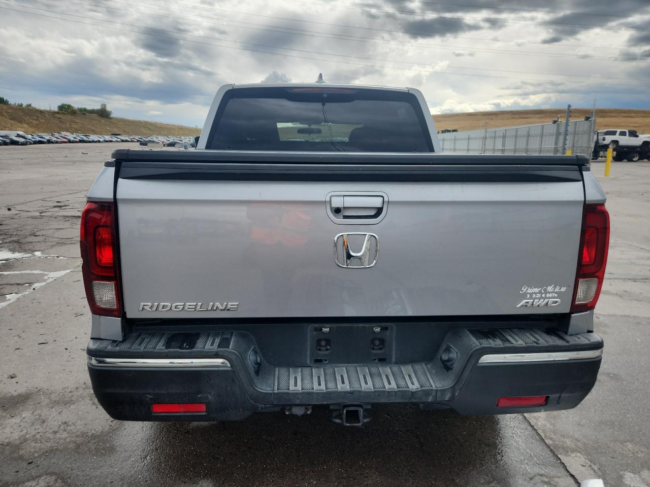 2017 Honda Ridgeline Rtl VIN: 5FPYK3F58HB002634 Lot: 81412855