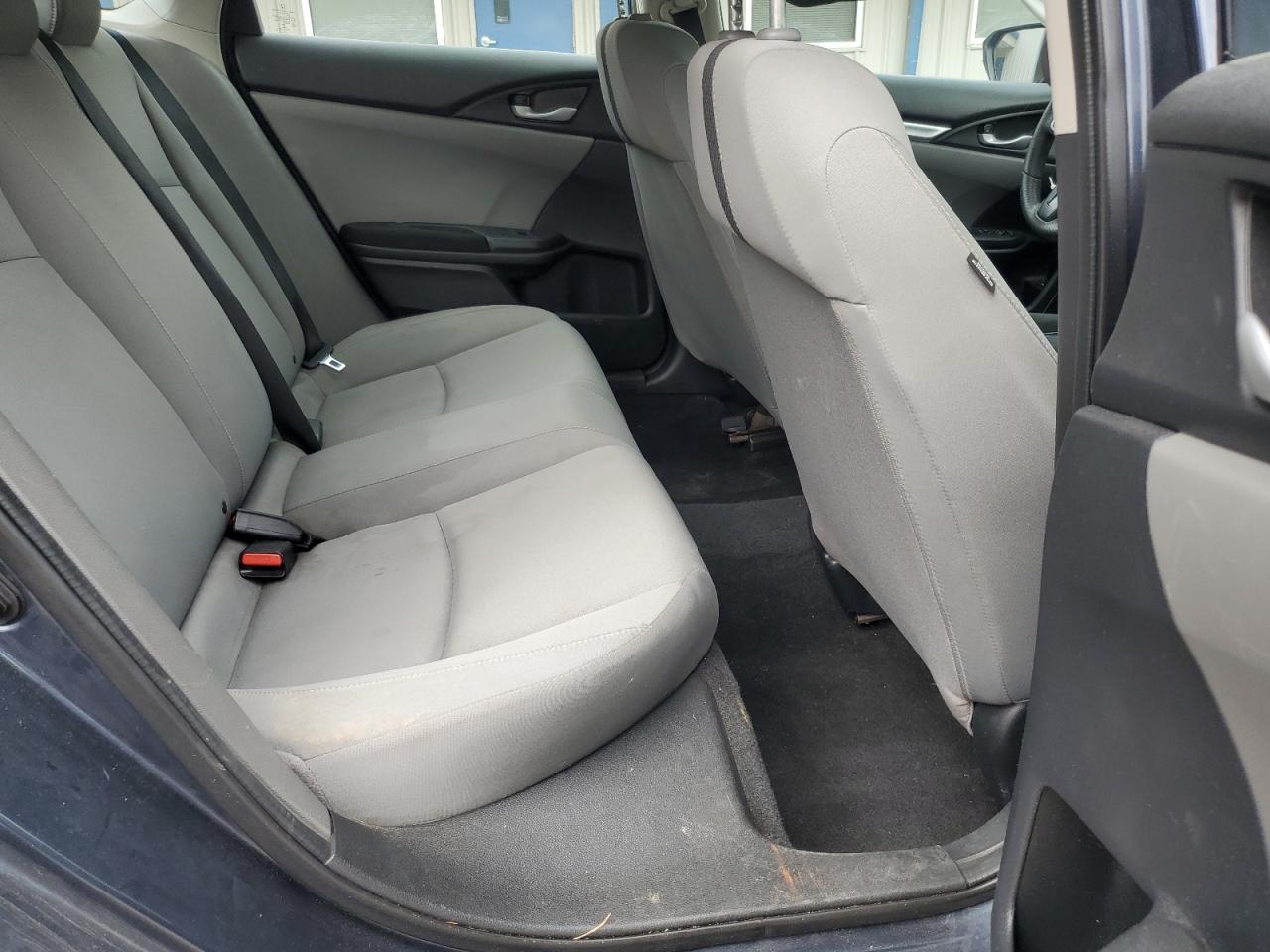 2020 Honda Civic Lx VIN: 2HGFC2F69LH575918 Lot: 70590885