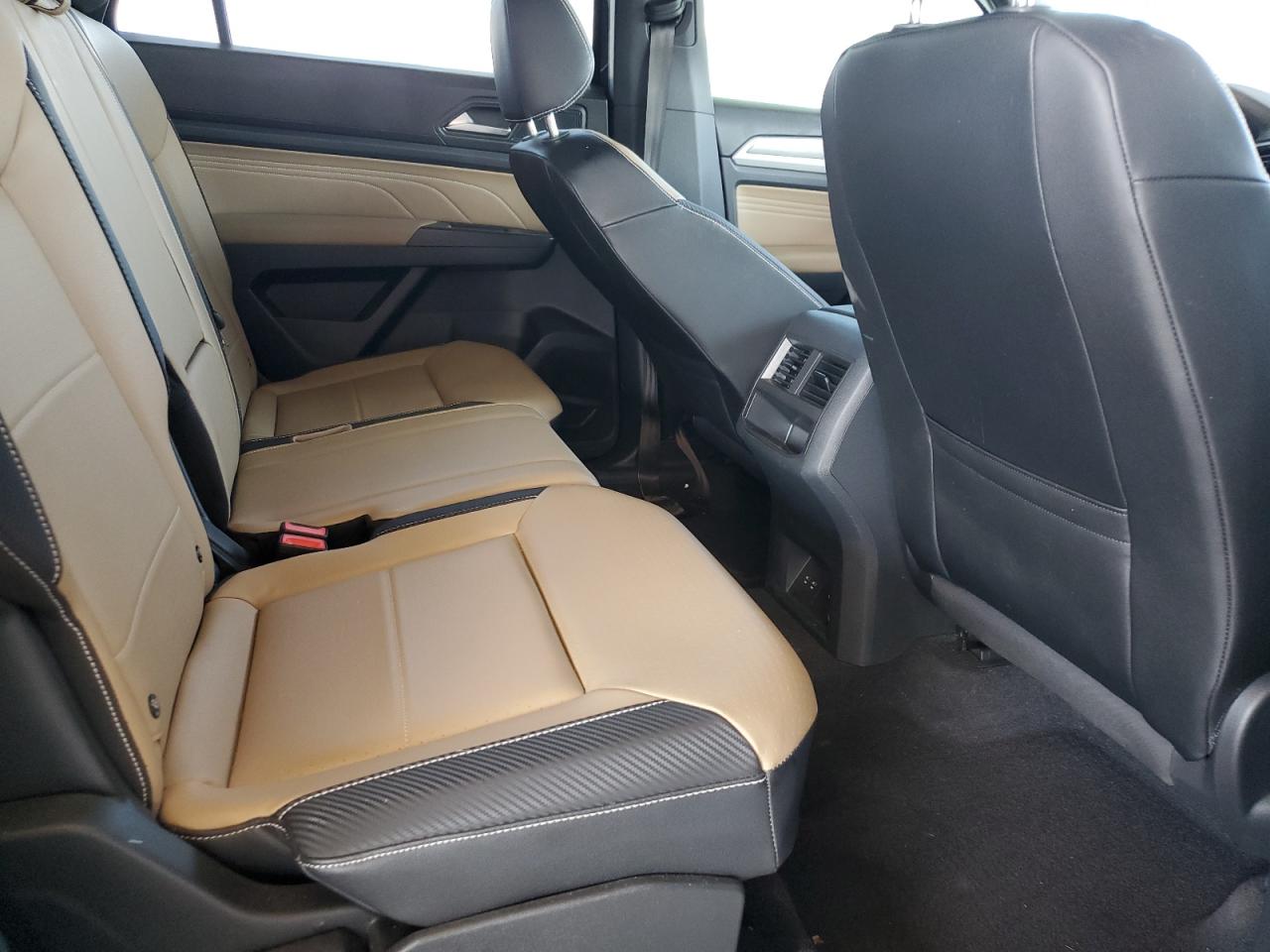 2022 Volkswagen Atlas Cross Sport Sel R-Line VIN: 1V2SC2CA4NC201890 Lot: 70860735