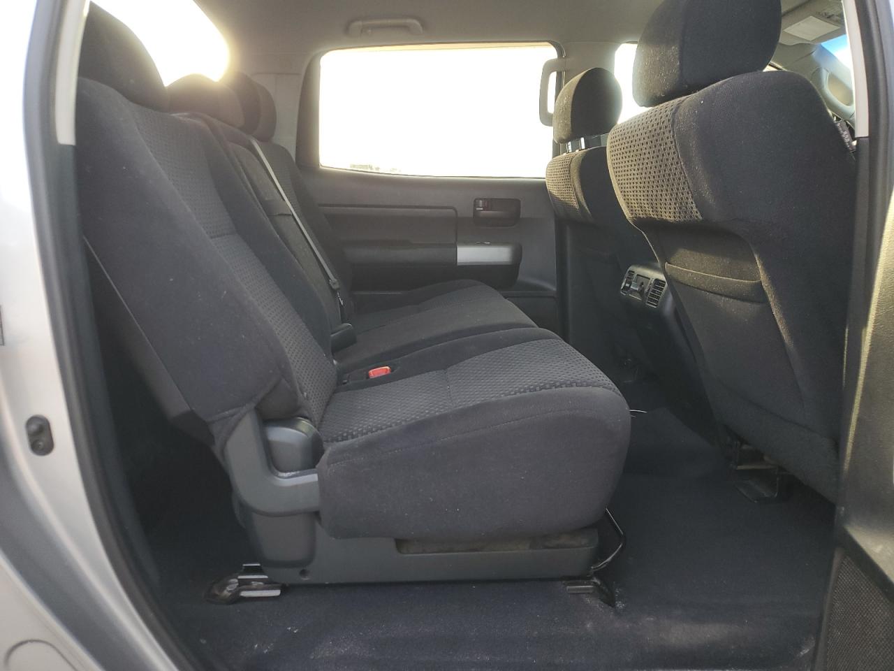 2008 Toyota Tundra Crewmax VIN: 5TBDV54198S511095 Lot: 81445995