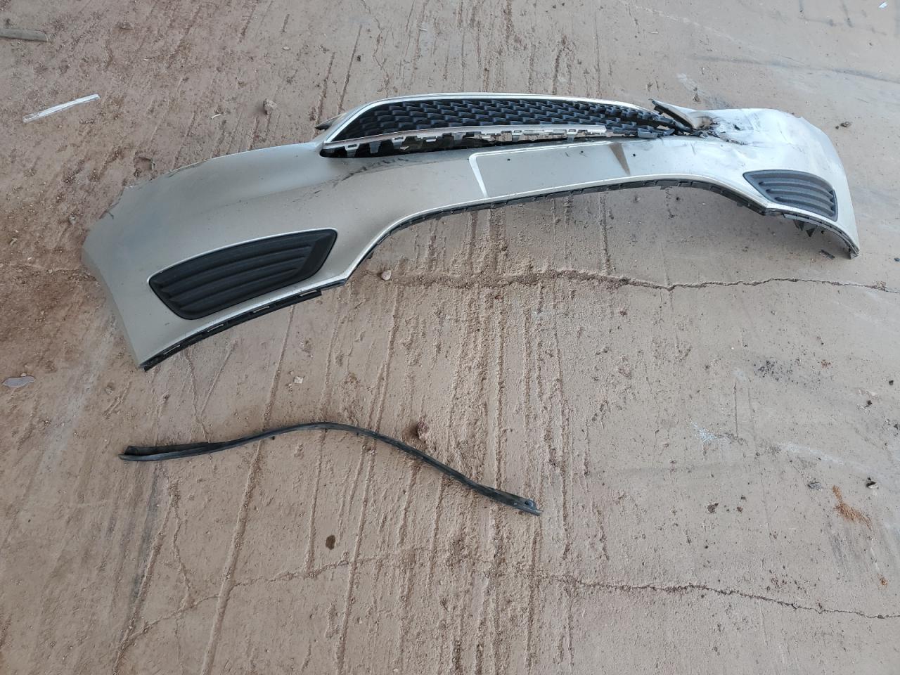 2017 Ford Focus Se VIN: 1FADP3F23HL226203 Lot: 71674285