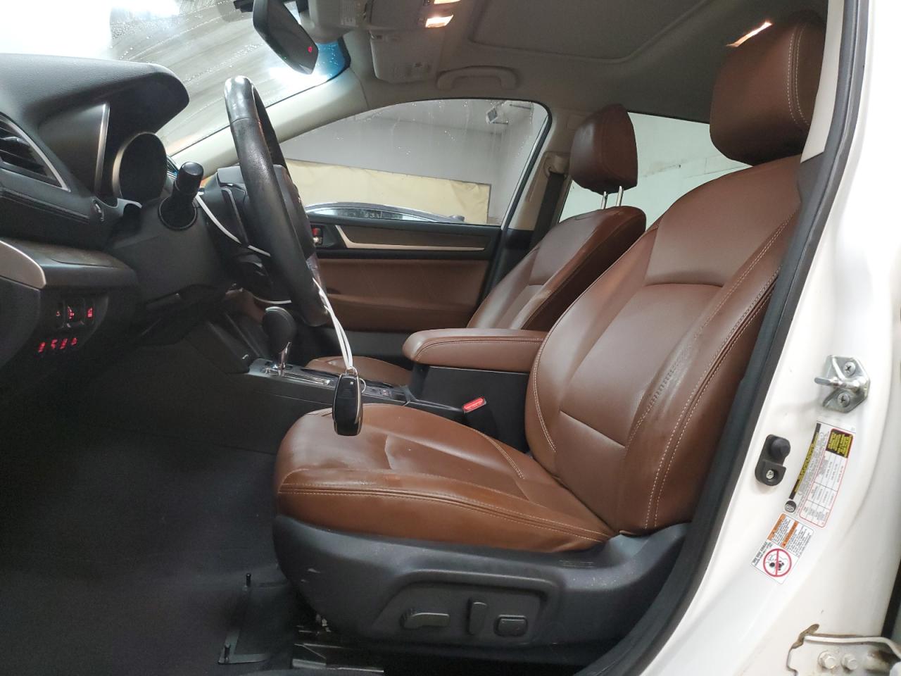 2018 Subaru Outback Touring VIN: 4S4BSETC6J3372492 Lot: 81553685