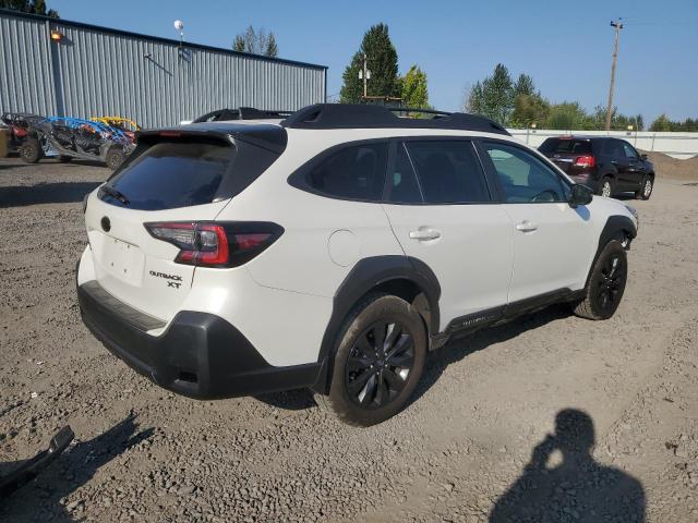  SUBARU OUTBACK 2023 Biały