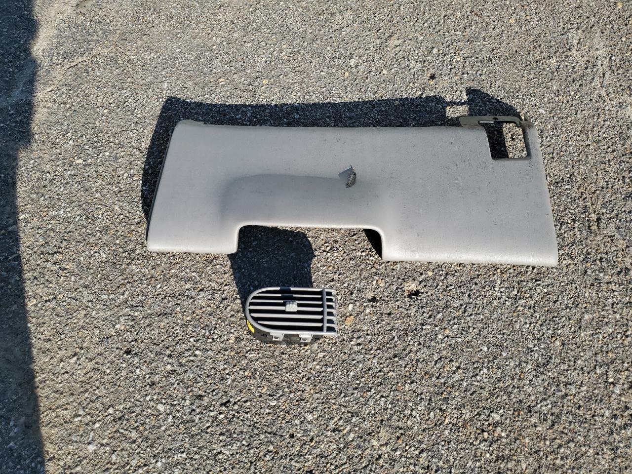 2002 Buick Century Custom VIN: 2G4WS52J321183548 Lot: 84015265