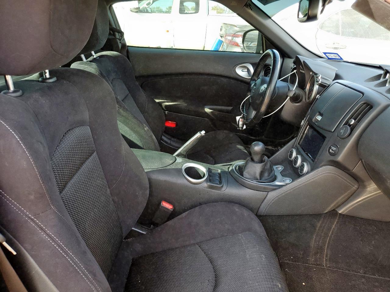 2017 Nissan 370Z Base VIN: JN1AZ4EH9HM951353 Lot: 84243905