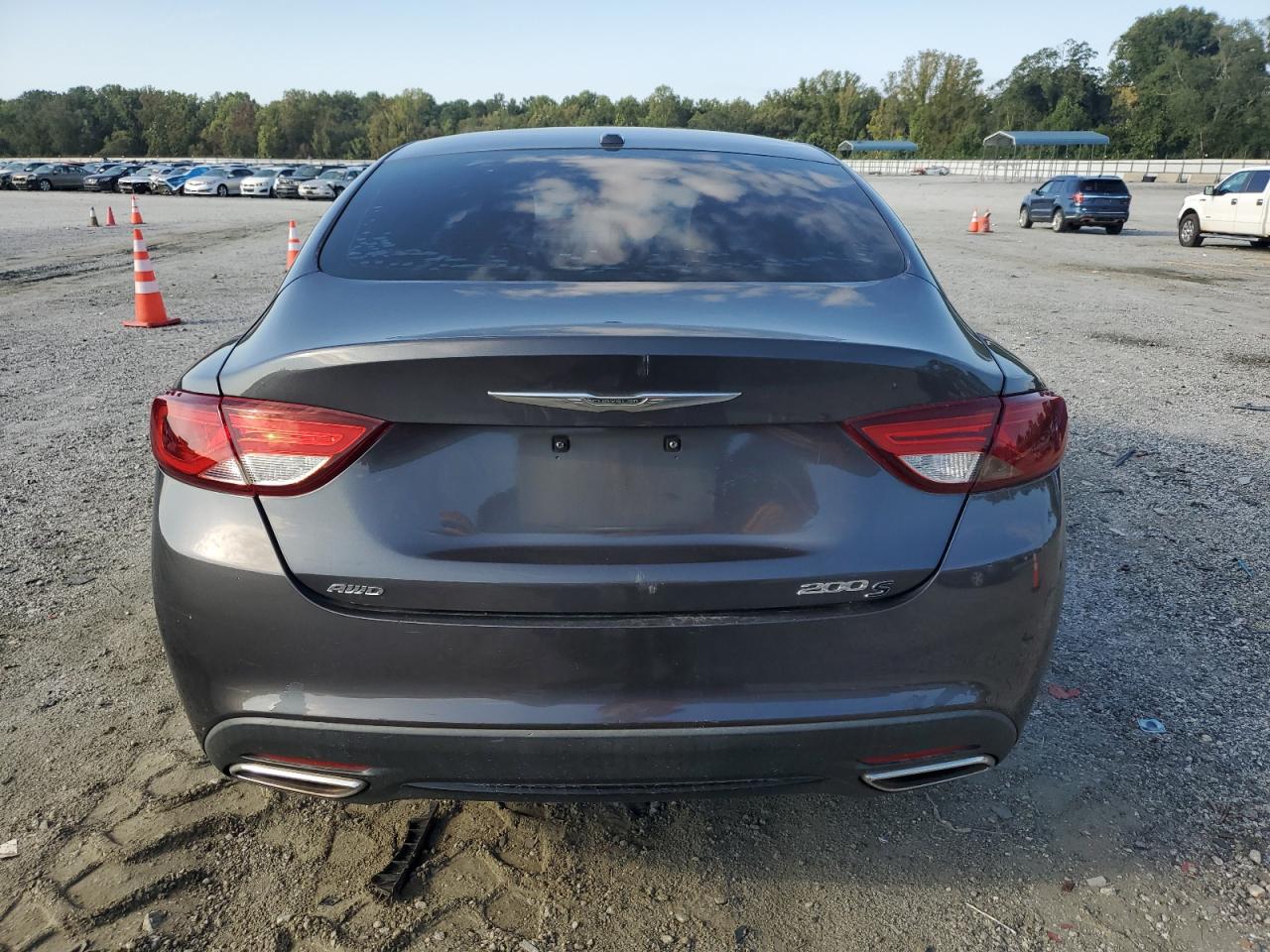 2015 Chrysler 200 S VIN: 1C3CCCDG6FN673811 Lot: 70818515