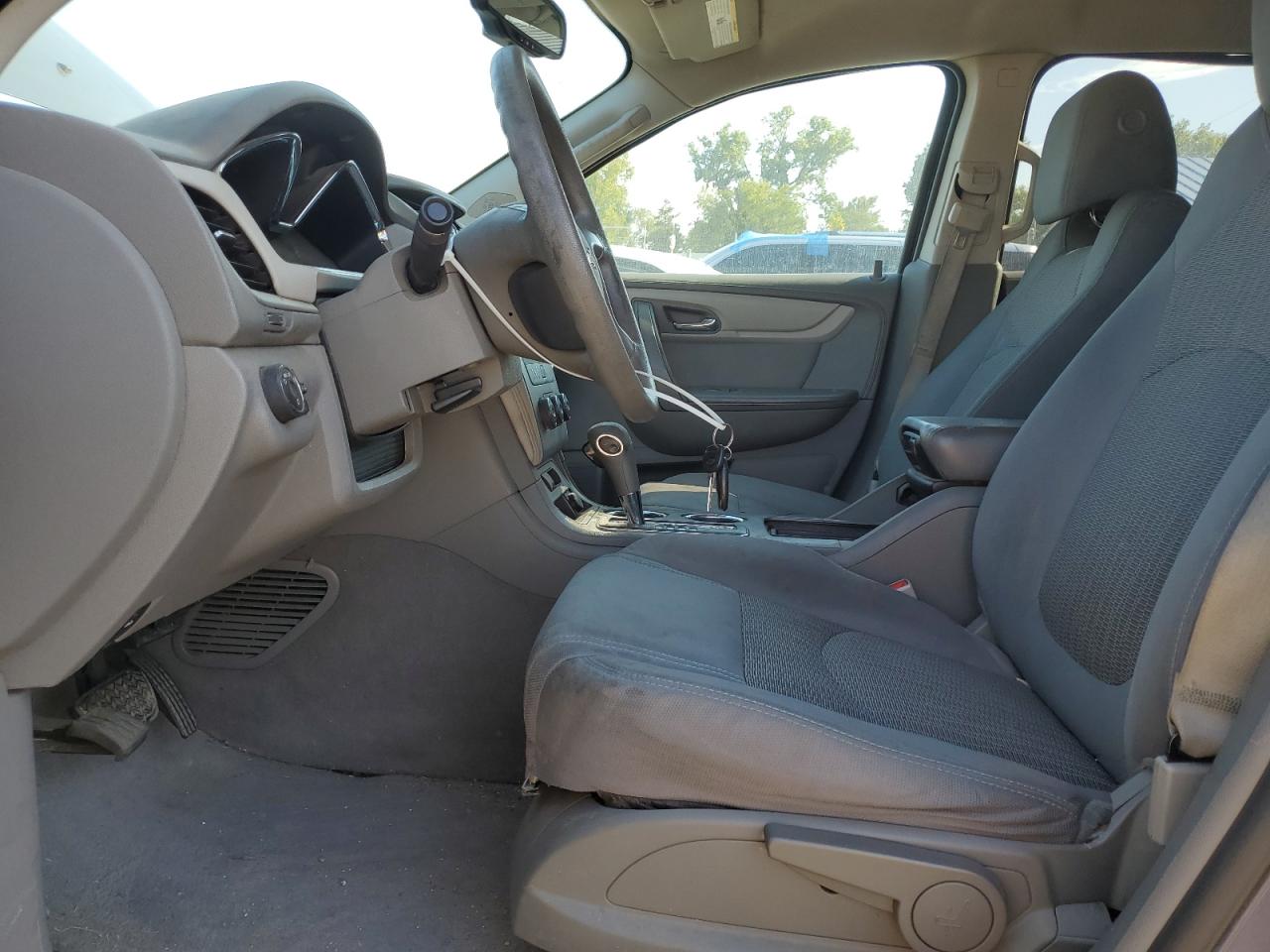 2014 Chevrolet Traverse Ls VIN: 1GNKRFED0EJ209227 Lot: 80998565