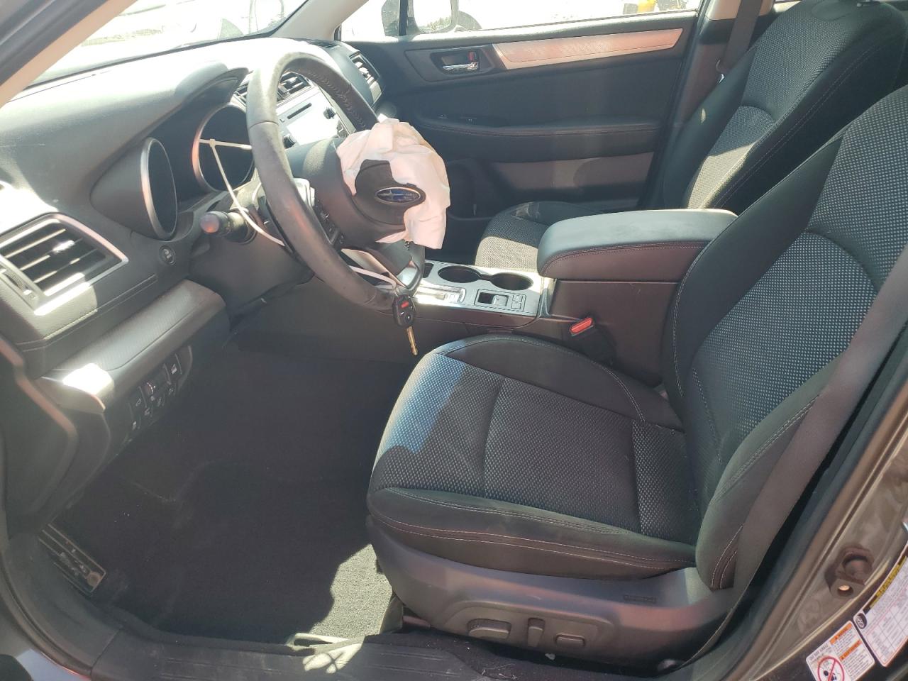 2018 Subaru Outback 2.5I Premium VIN: 4S4BSAFC4J3235961 Lot: 71112845